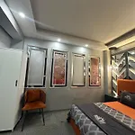 Royal Premium Hotel